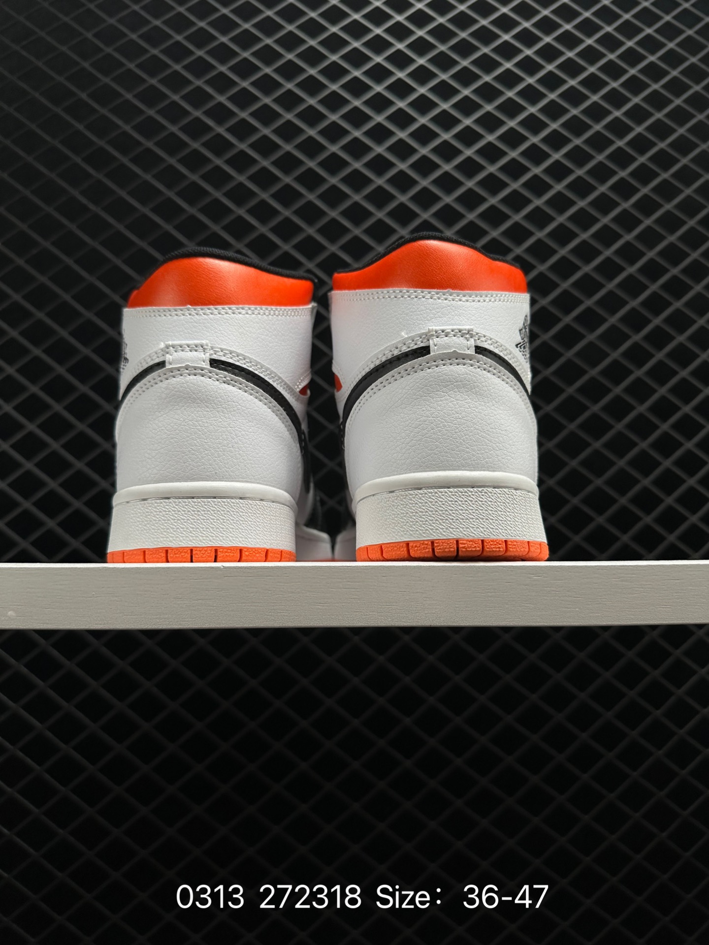 NIKE AIR JORDAN 1 MID AJ1